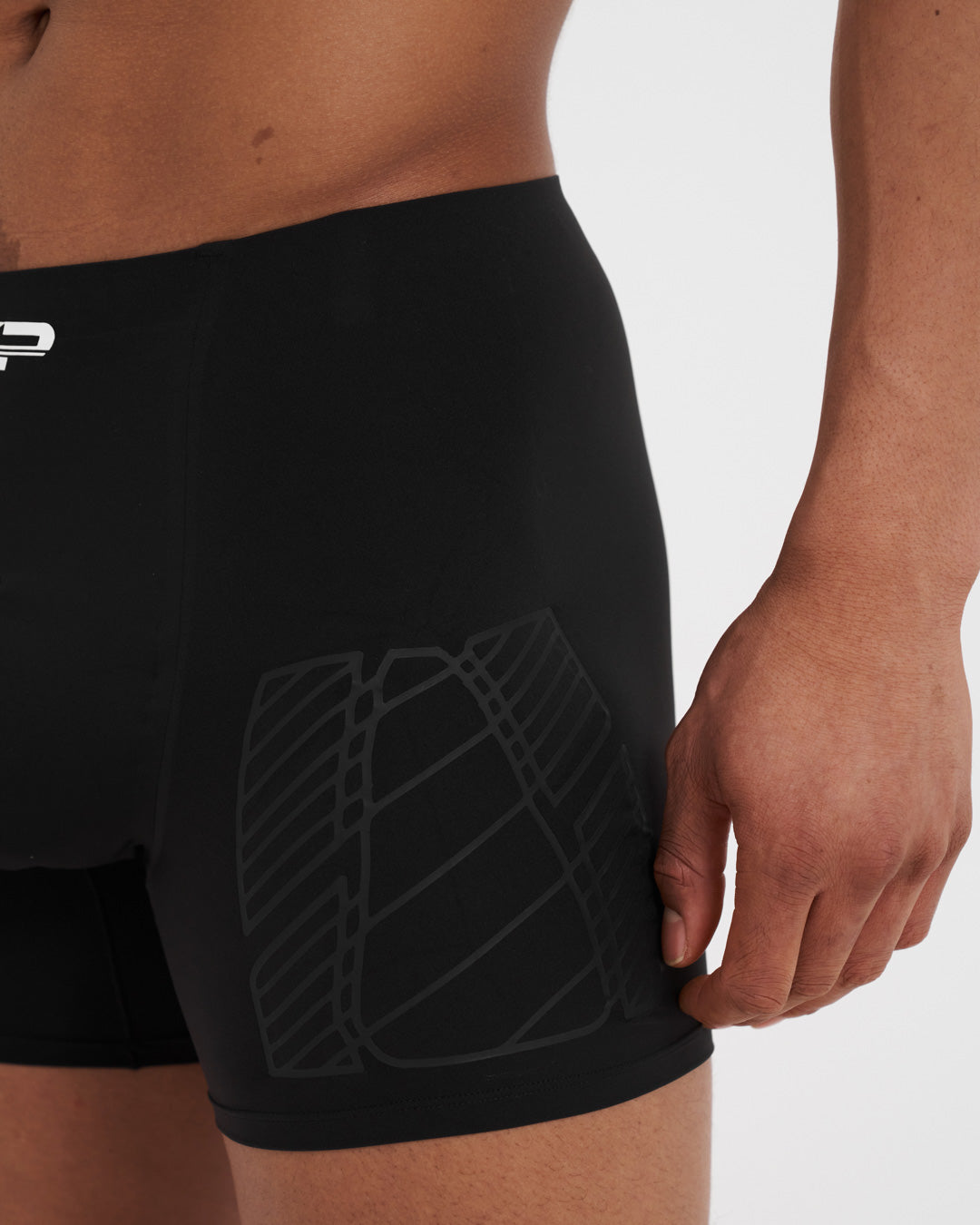 Apex React XP 5" Muscle Mirroring™ Performance Boxer - Black