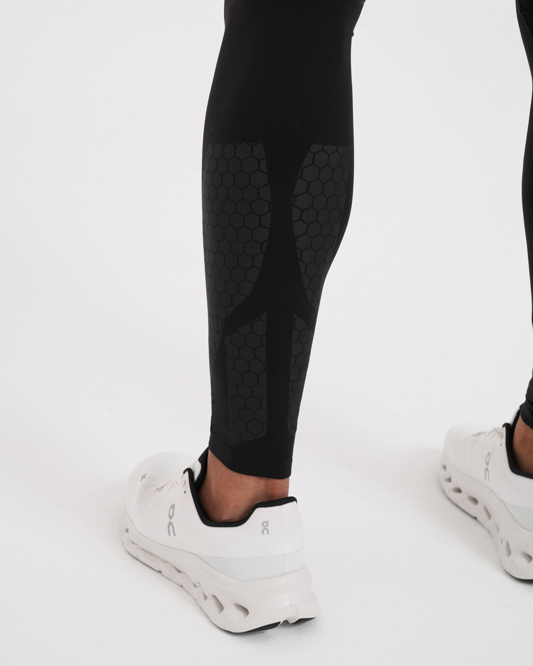 Apex Muscle Mirroring™ Compression Leggings - Black