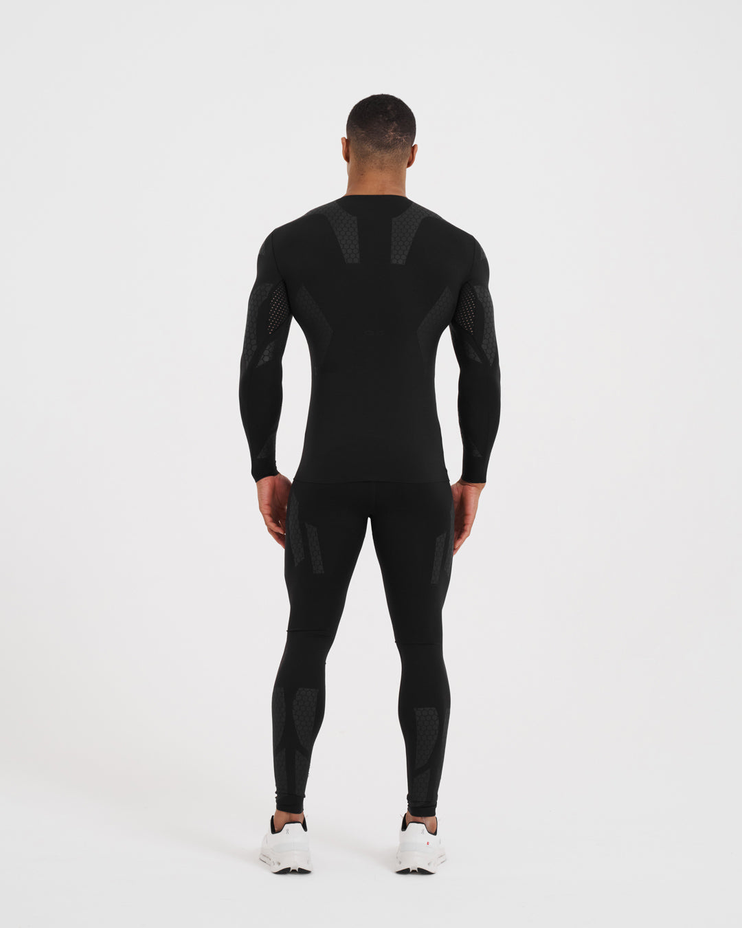 Apex Muscle Mirroring™ Long Sleeve Compression Top - Black