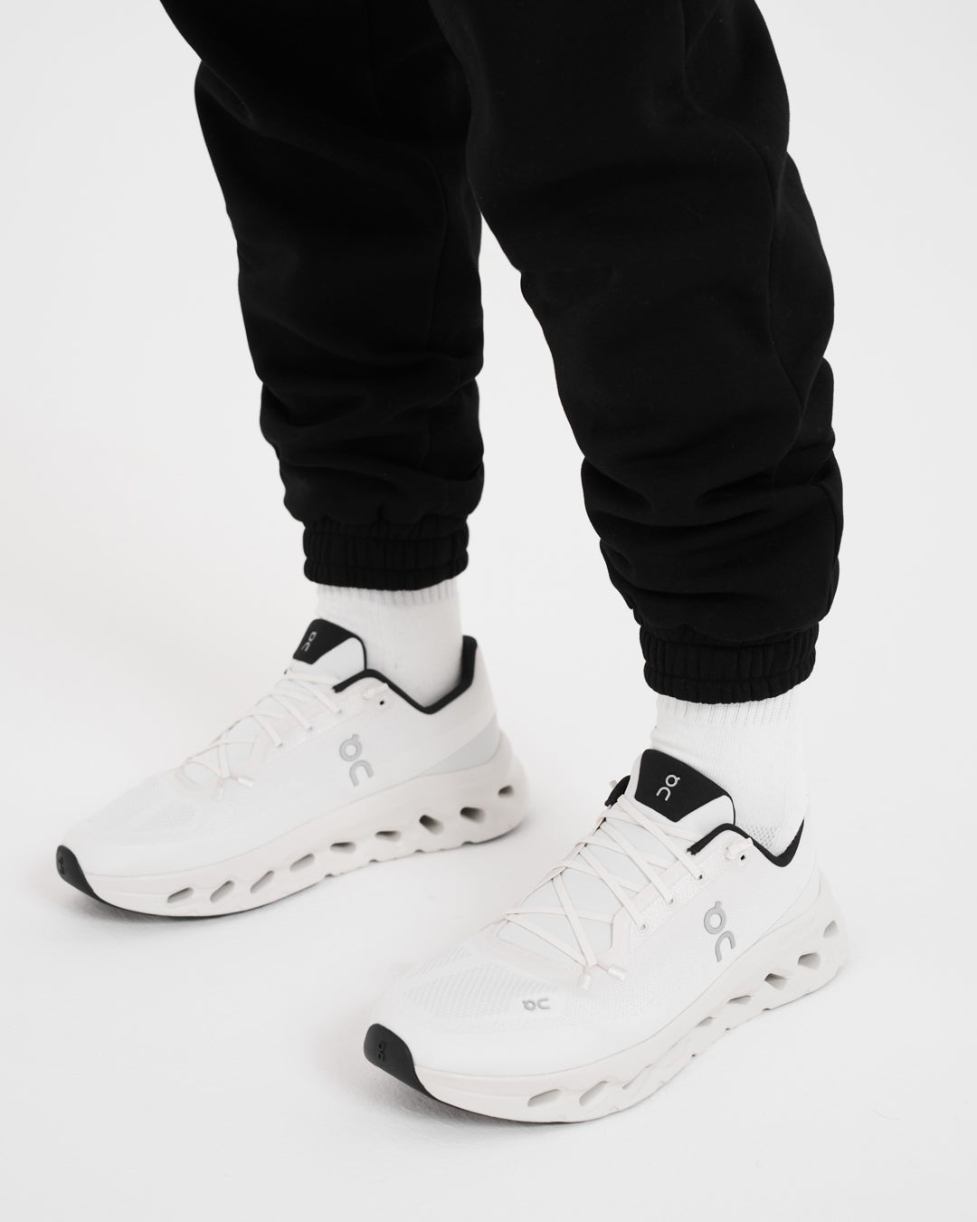 Form Sweatpants - Black